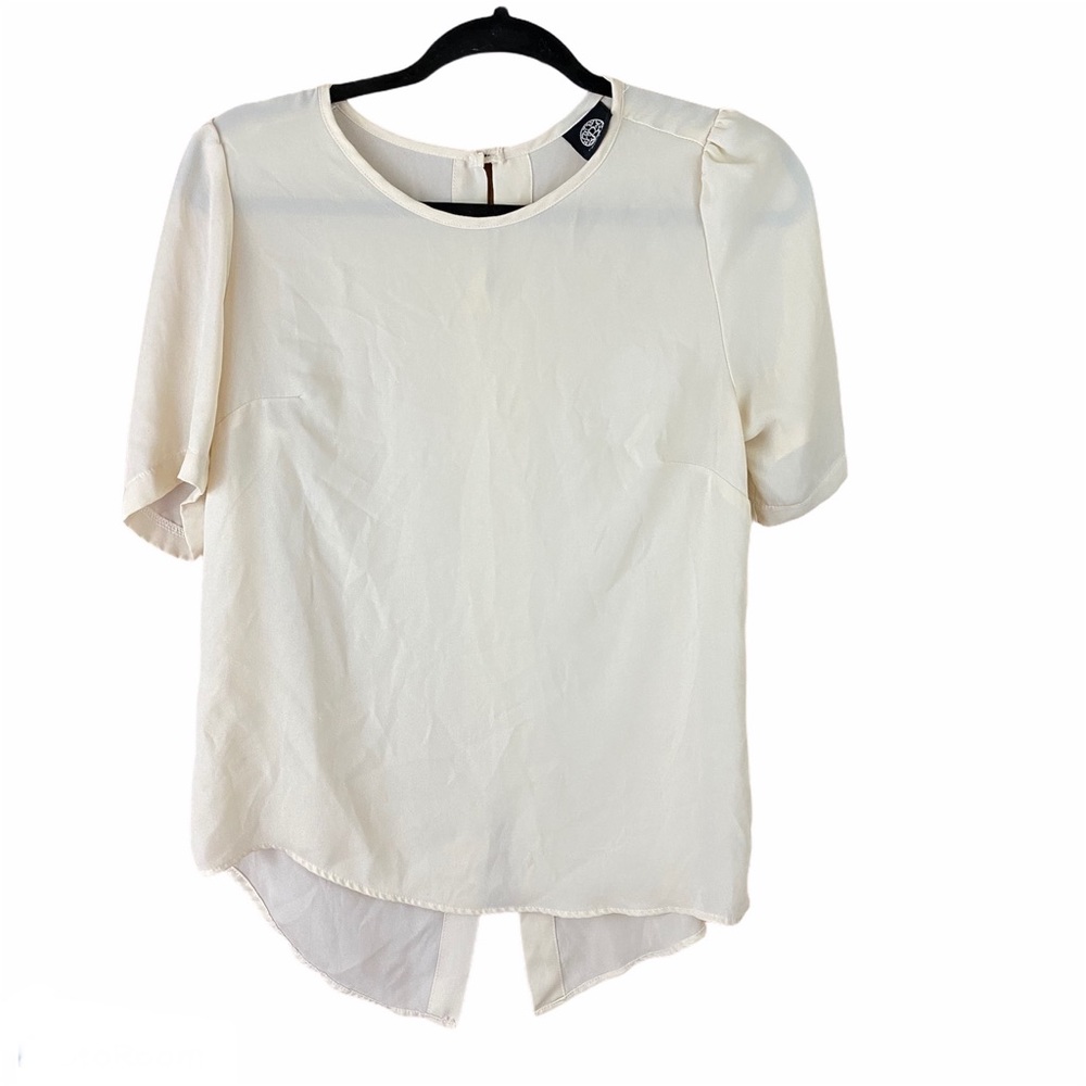 Bobeau White Crew Neck Short Sleeve Blouse
